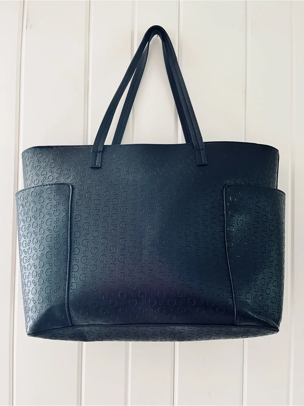 Guess Black Embossed Logo-Patterned Shopper Tote